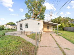 240 N West Pl, Salina, KS 67401