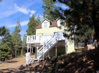1097 Brookside Ln, Fawnskin, CA 92333