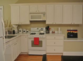 371-373 Dorchester St #2, South Boston, MA 02127