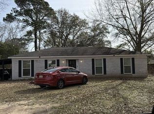7057 Arbor Dr, Theodore, AL 36582