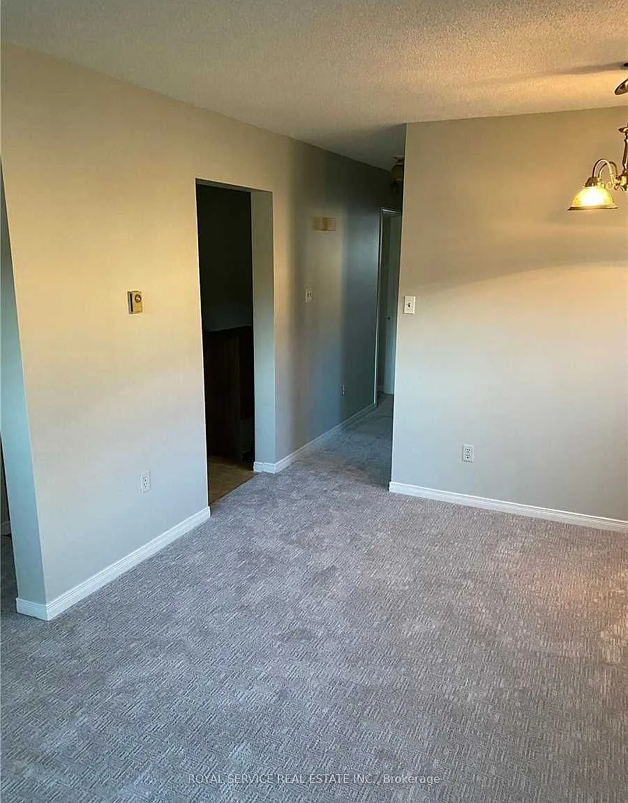 2 bed, $2,000 — Photo 4