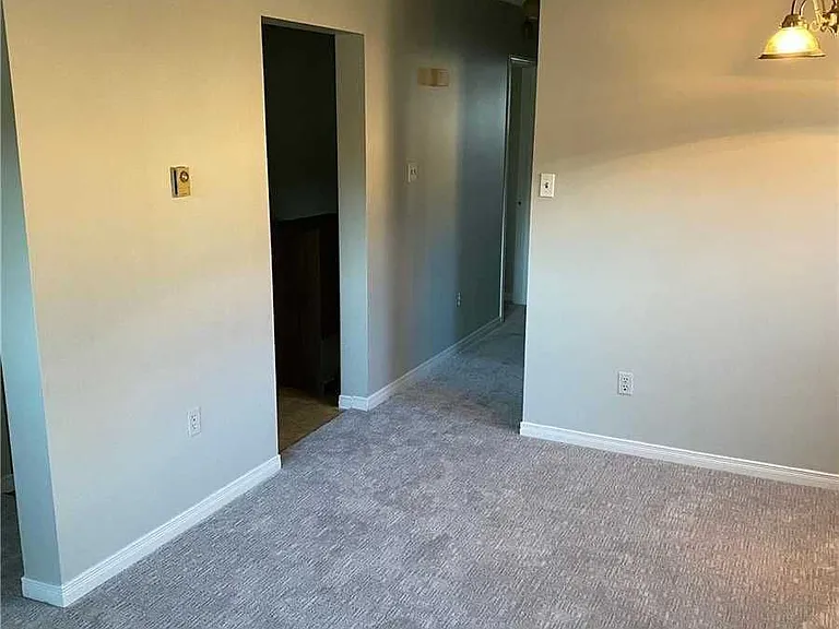 602 Park St N #1 — Photo 4