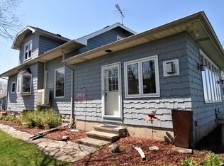 2214 Hickory Ln, Oshkosh, WI 54901