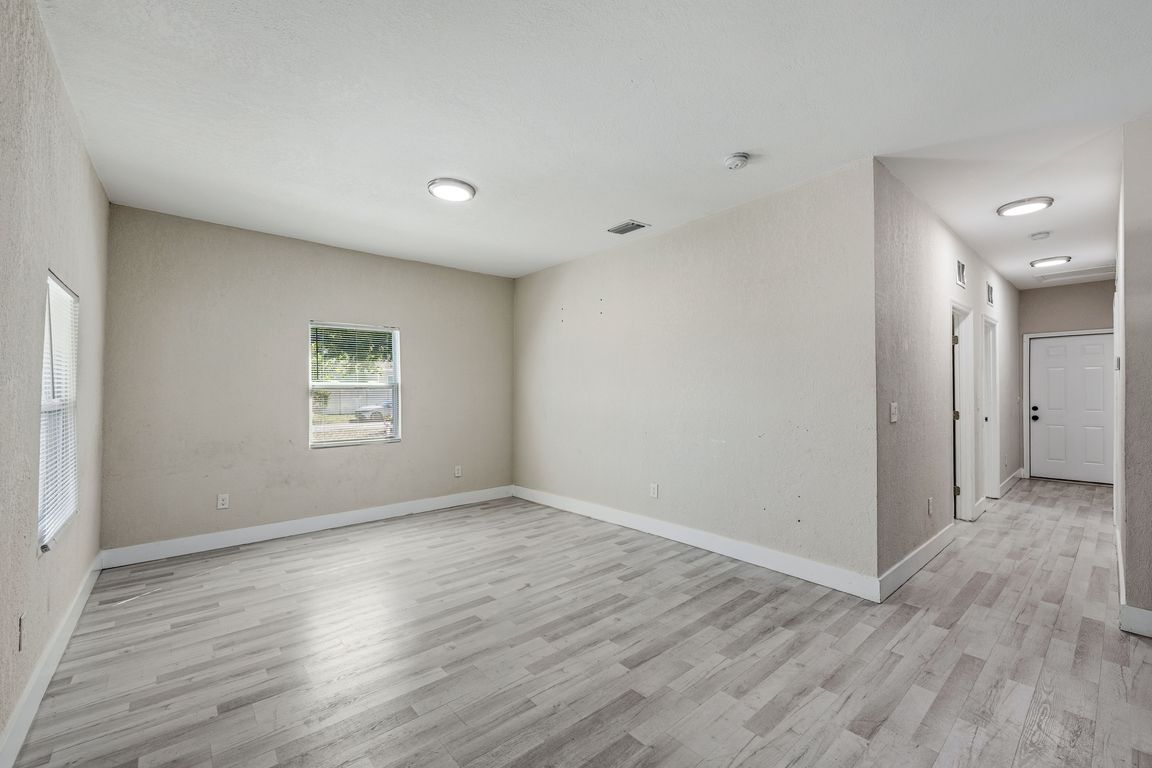 next background image