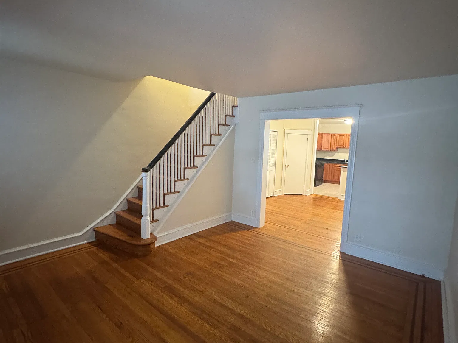 3 bed, 1.5 bath, 1234 sqft, $1,850 — Photo 4