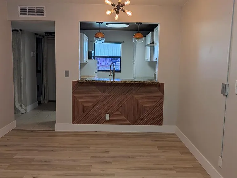 6772 Palmetto Cir S #102 — Photo 2