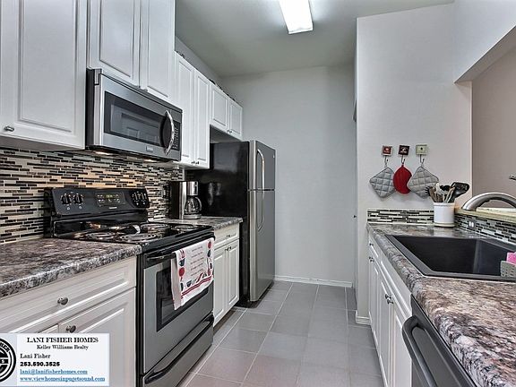4th image of 6848 47th Ln SE Unit B