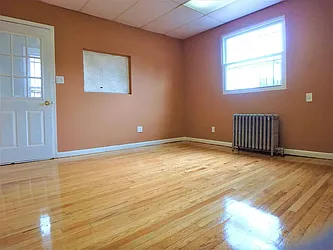 Rented by MAC Realty NY