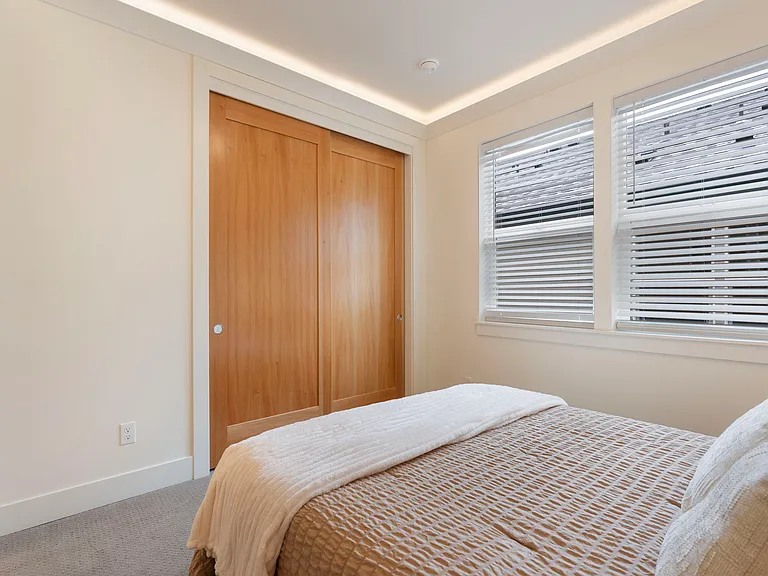 3013 NE Ainsworth St — Photo 22