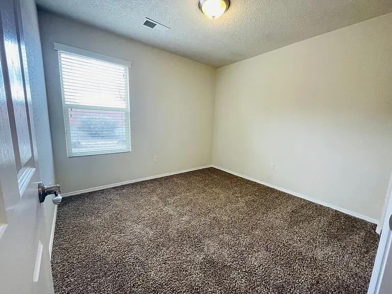 911 Desert Senna Ave SW — Photo 11