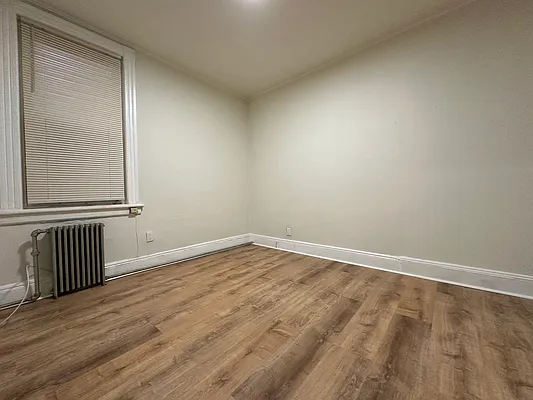 Rented by Compass | media 2