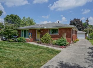 14800 Arcola St, Livonia, MI 48154