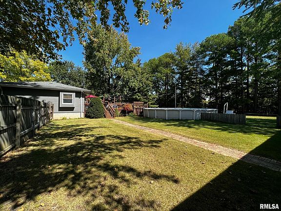 4th image of 10458 N Puckett Ln