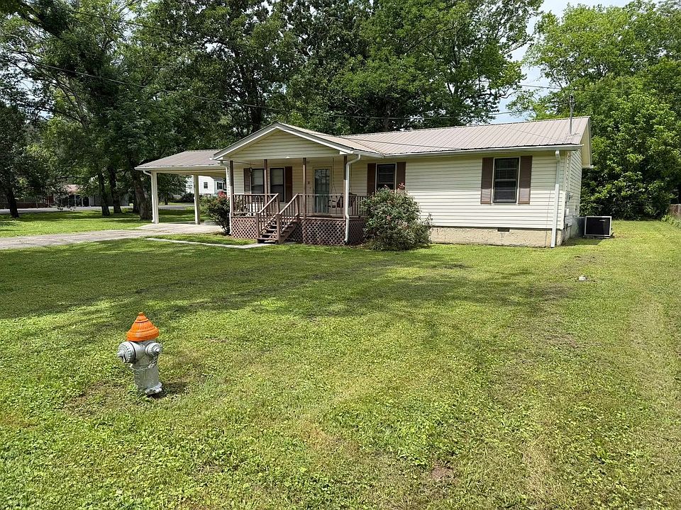 1st image of 10 Morgan Cir