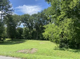 138 Tree Frog Ln, Benton, TN 37307