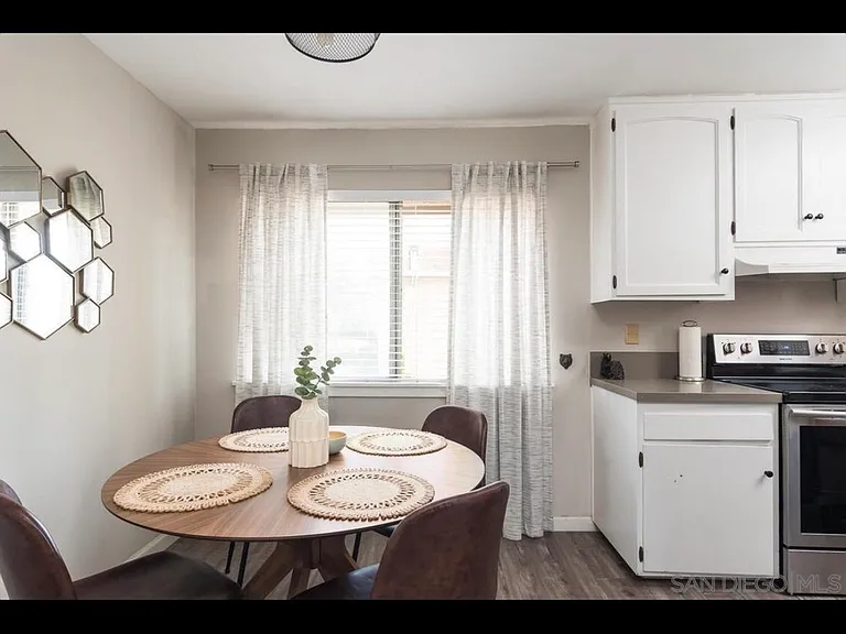 4560 Maple Ave #223 — Photo 16