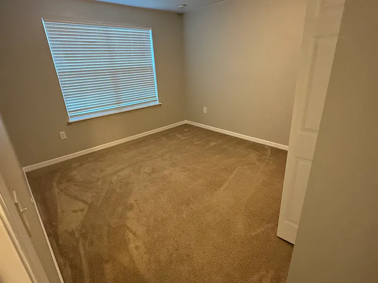 11938 Silverlake Park Dr — Photo 29