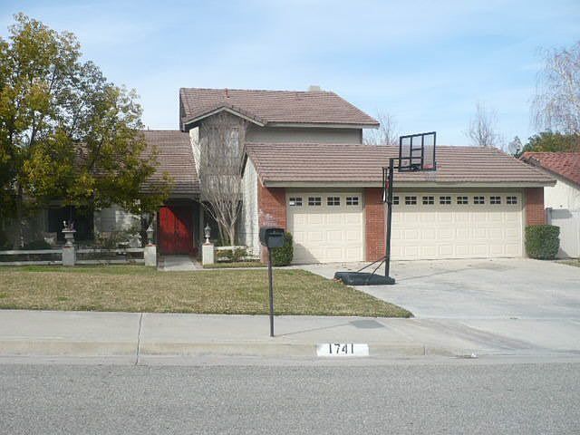 Courtesy of Park Place GMAC Real Estate