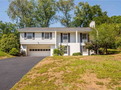 1802 Tyburn Ln, Pittsburgh, PA, 15241