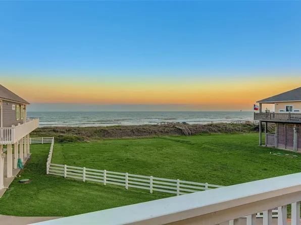 2341 Trinidad Drive, Crystal Beach, TX 77650