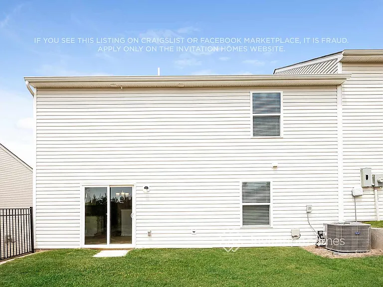 3915 Rosfield Dr — Photo 15