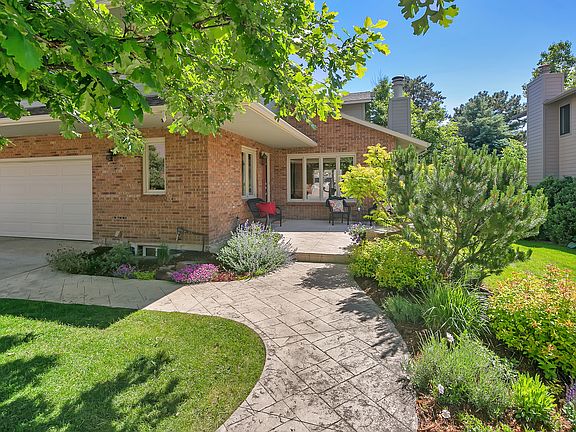 5th image of 1136 Woodland Ct