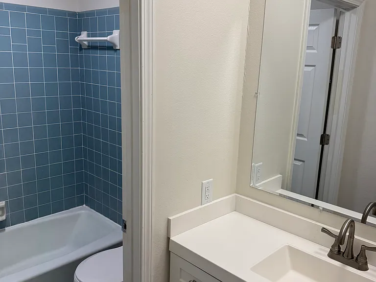 219 Wildwood Dr — Photo 12