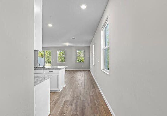 5th image of 236 Osprey Preserve Boulevard