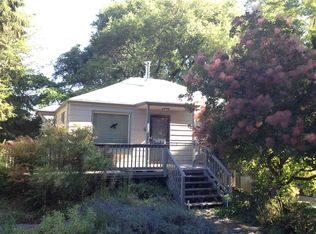 2030 NE 96th St, Seattle, WA 98115