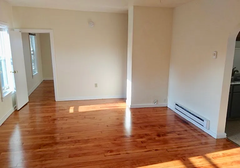 222 N Dewey St #1/2 — Photo 2