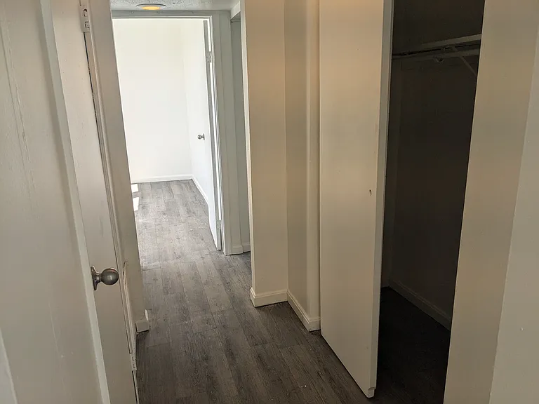227 Renner St #4 — Photo 40
