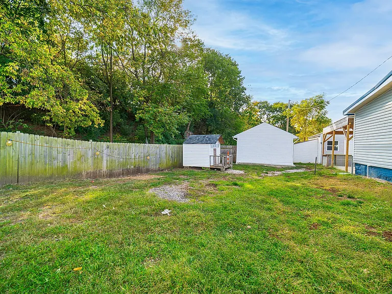 465 Brehl Ave — Photo 18