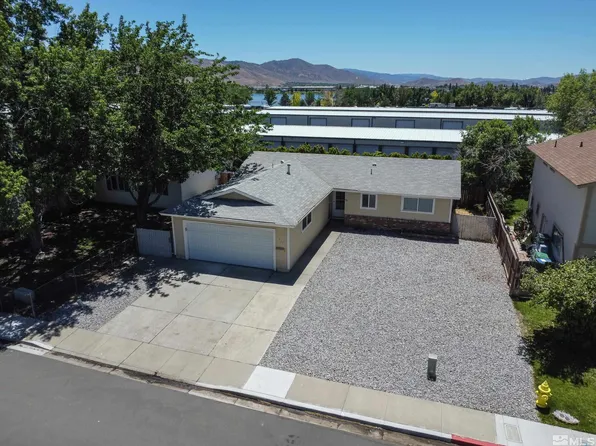 927 Camino Real Dr, Sparks, NV 89434