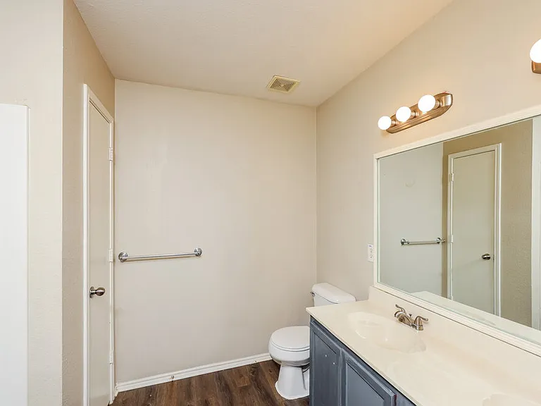 3032 Picket Fence Dr — Photo 16