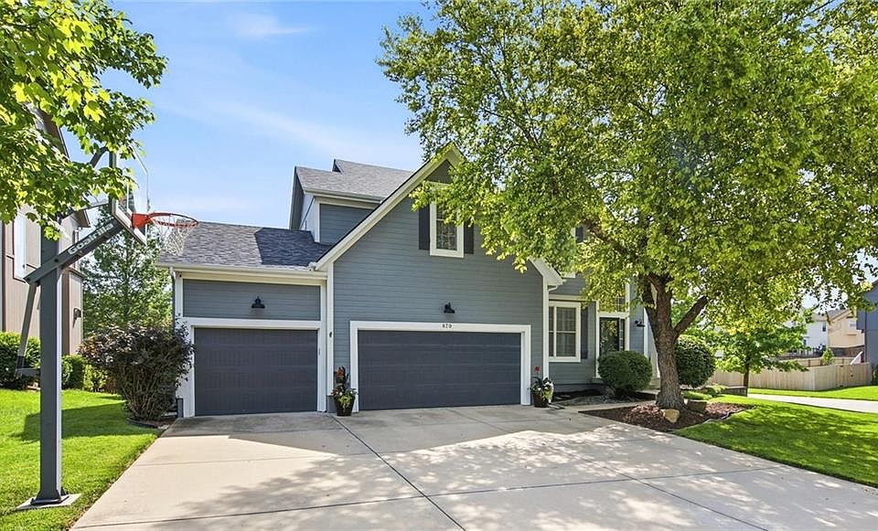 1st image of 879 S Jaide Ln