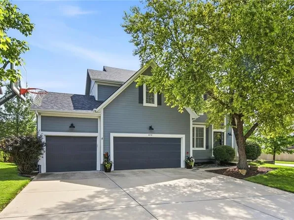 879 S Jaide Ln, Olathe, KS 66061