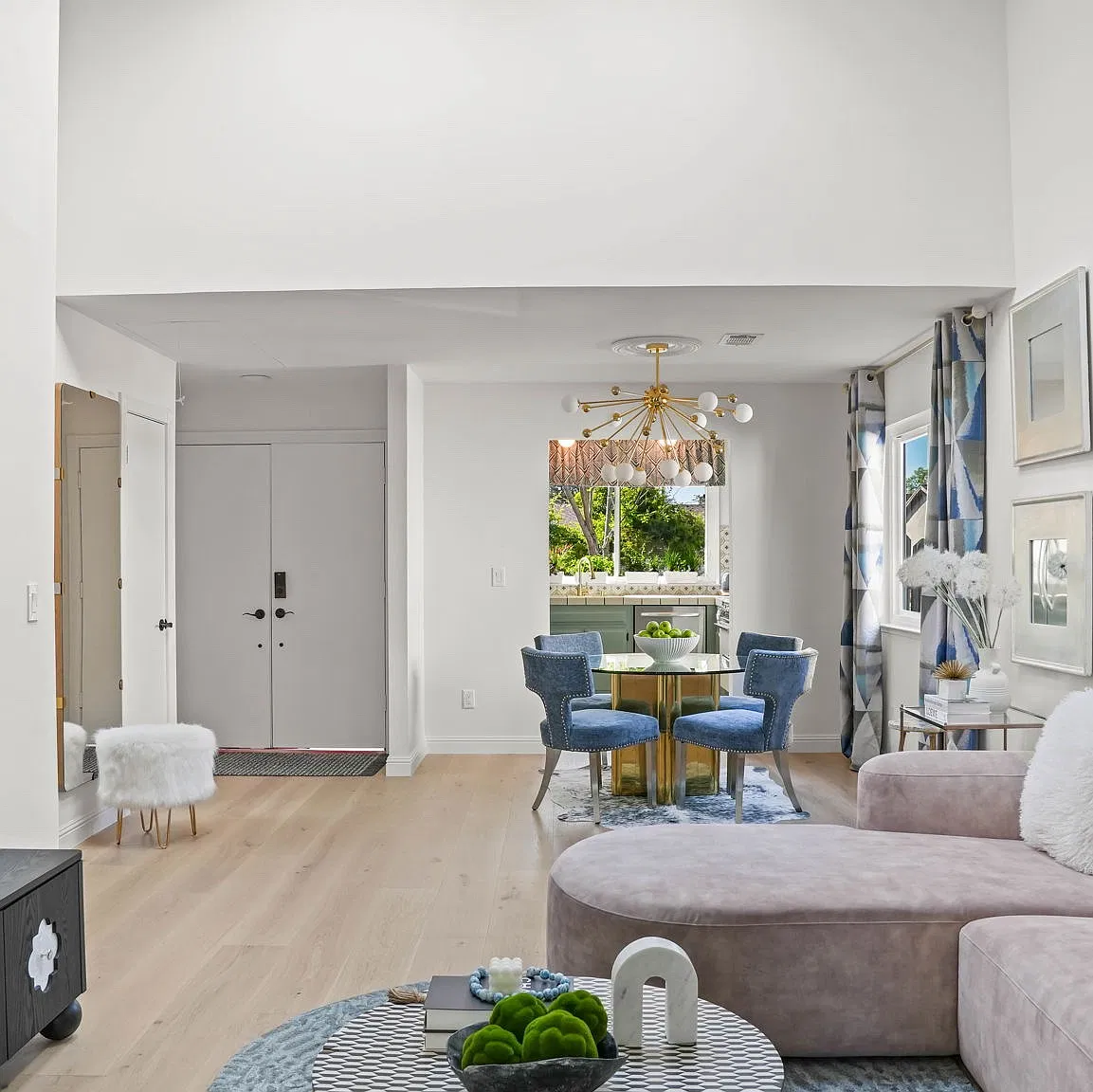 2 bed, 973 sqft, $6,500 — Photo 4
