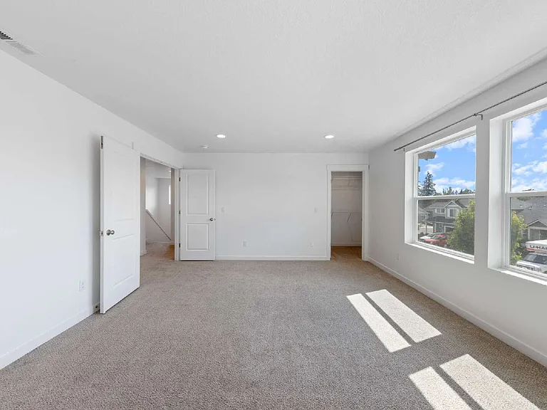 1722 N Kalapuya Pl — Photo 44