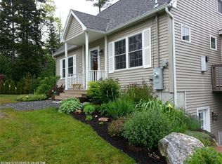 4 Emily Ln, Boothbay, ME 04537