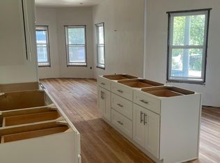 56 Lyndhurst St UNIT 1, Dorchester Center, MA 02124