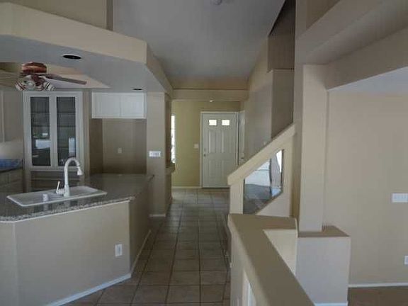 3rd image of 1718 Silver Glen Ave