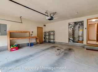 463 Lynnbrook Dr, Eugene, OR 97404