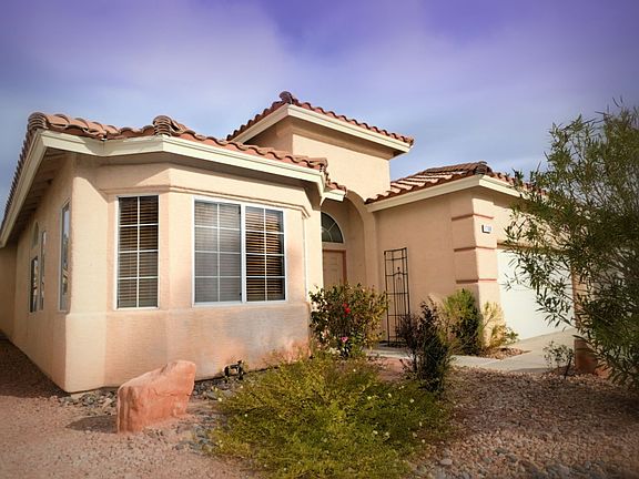 3rd image of 1108 Coral Rainbow Ave