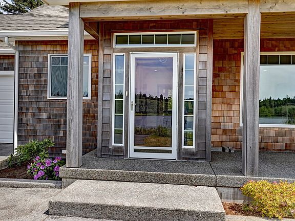 5th image of 33032 Pacific Bellevue Ln