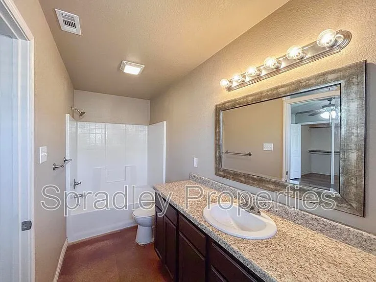 1560 Chance Ct — Photo 11