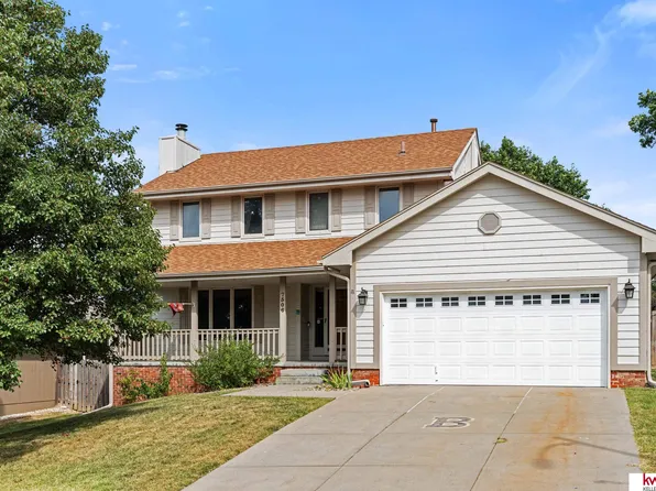 7506 Girard St, Omaha, NE 68122