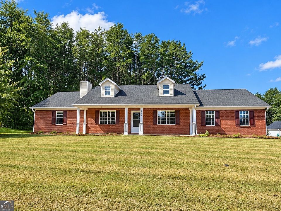 1st image of 302 Lacebark Ln