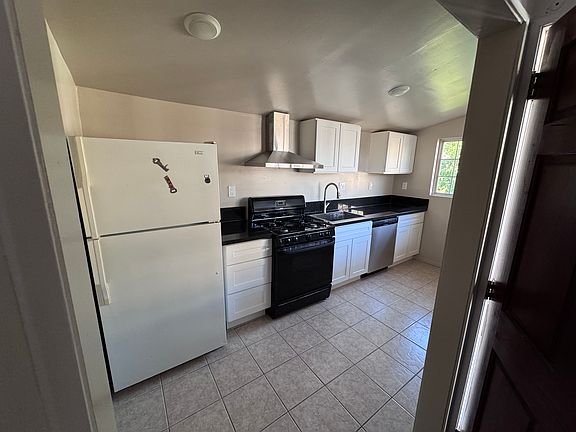 Studio Kitchen
