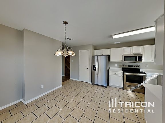 4th image of 600 Alabaster Pl