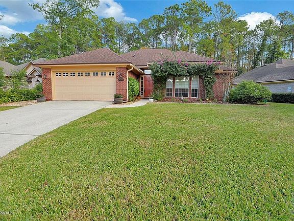 2nd image of 8585 Walden Glen Dr